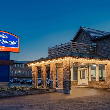 Howard Johnson By Wyndham Gananoque Eksteriør billede